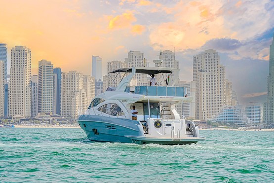 Majesty yacht | AED700/hour